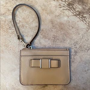 Tan Coach ID Wallet w. Bow
